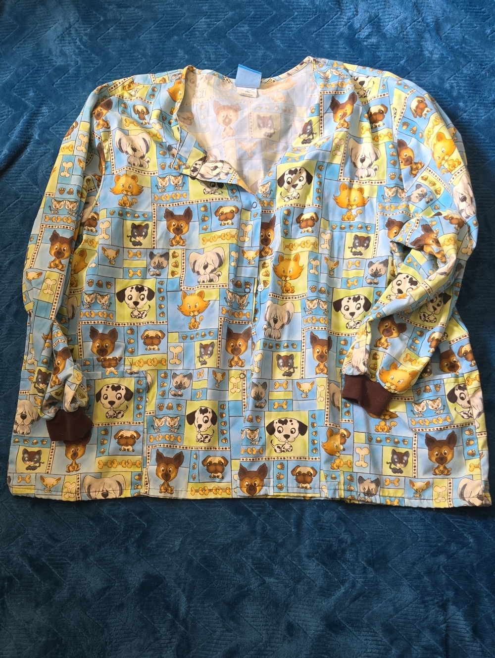 Womans Blue Puppy Print Scrub Top
